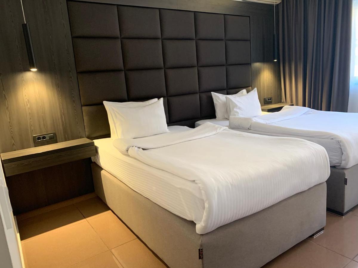 Hotel Kosta'S Ποντγορίτσα Εξωτερικό φωτογραφία